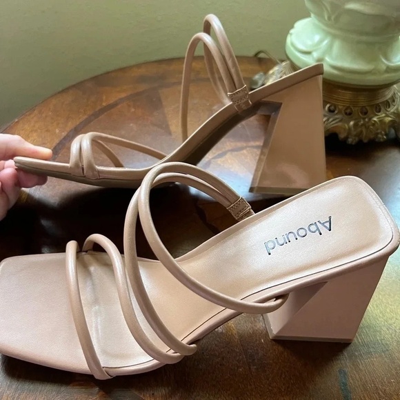 Abound Austyn Tubular Strappy Block Heeled Sandal Tan Mocha Size 10 NEW - Picture 7 of 12